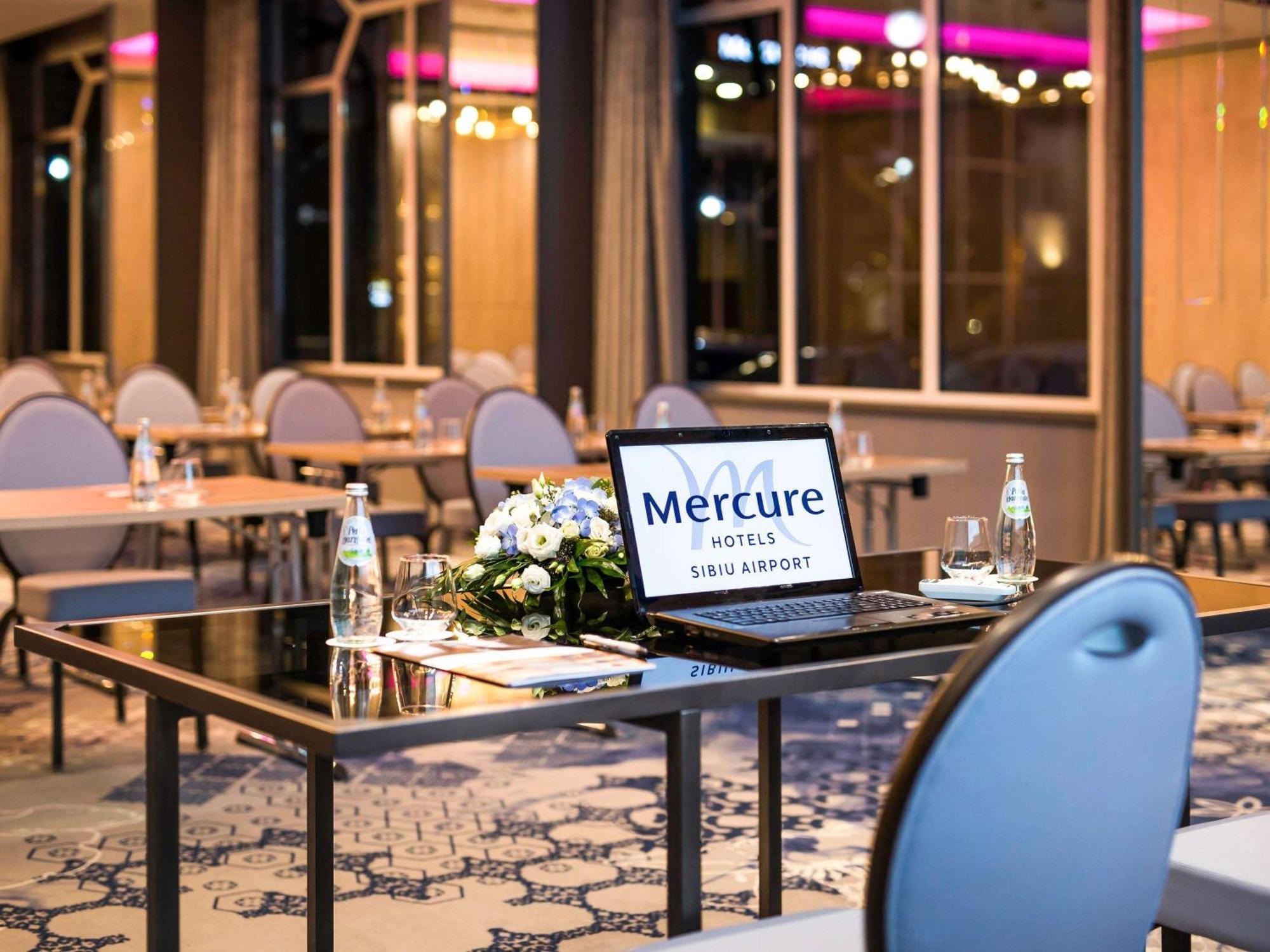 Mercure Sibiu Airport Exterior photo